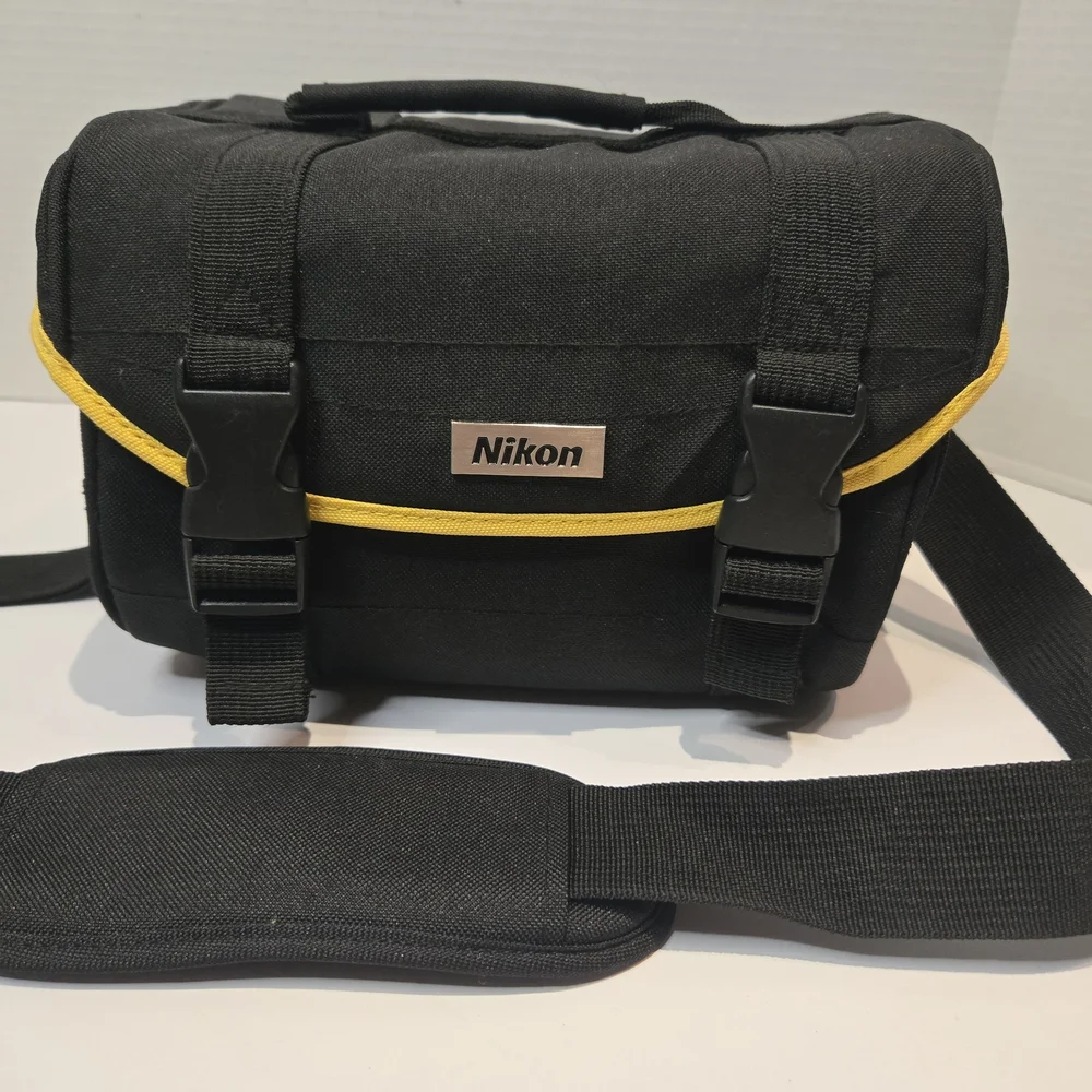 Nikon Black and Yellow Camera Bag NEW
